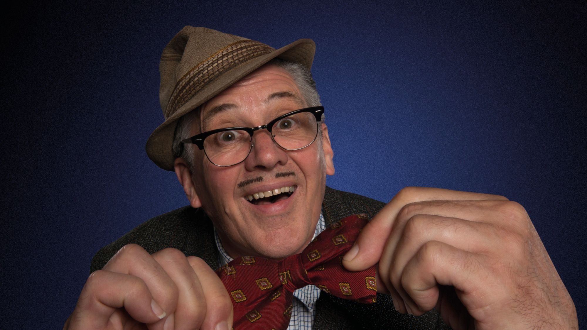 Count Arthur Strong